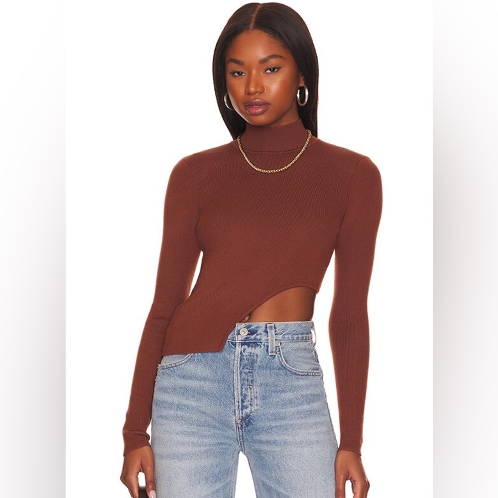 Superdown shayna assymetrical hemn top see sizing notes